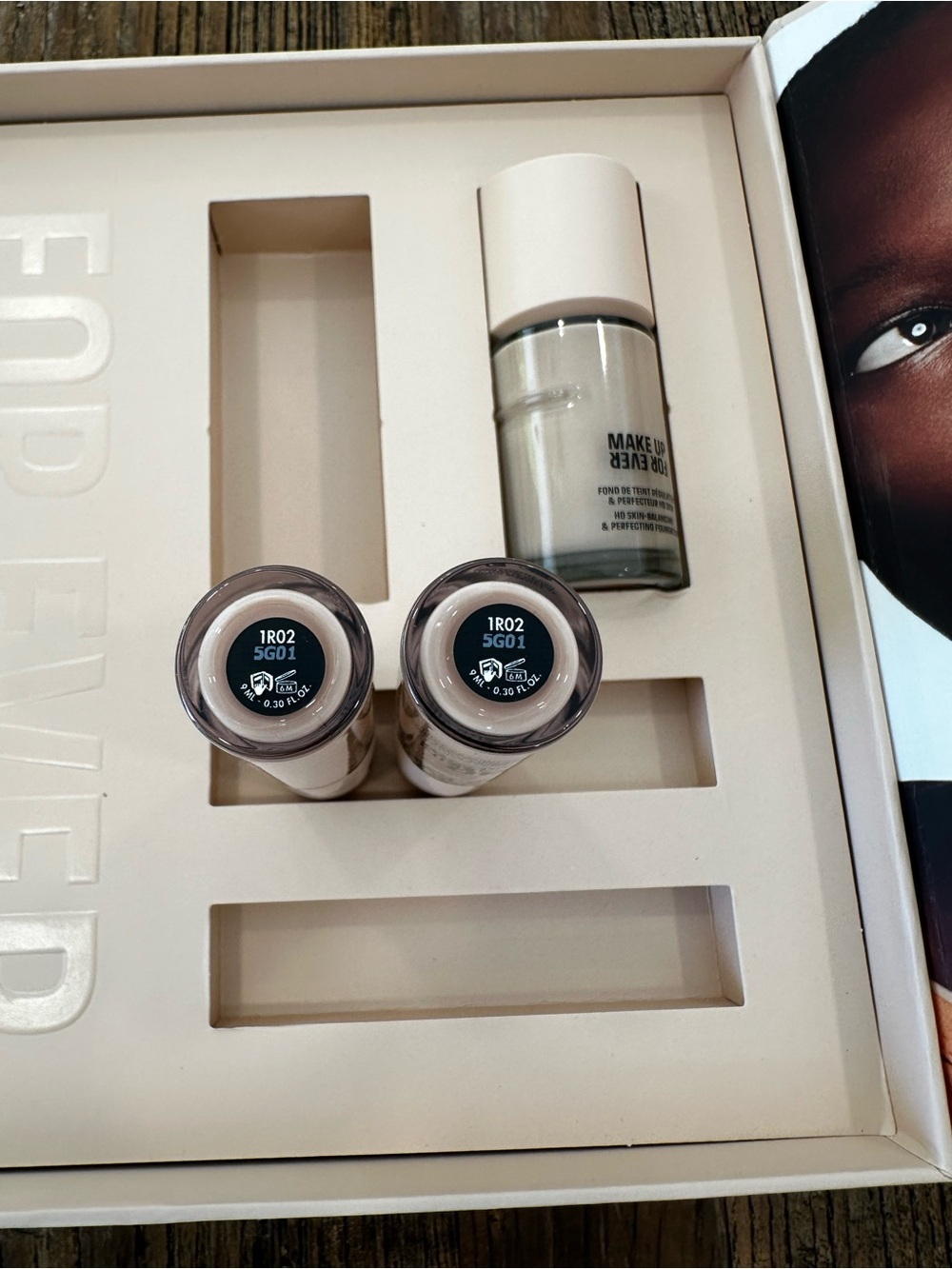 Makeup Forever Concealer Set and foundation — Beige Nude & Light Beige - Picture 5 of 8